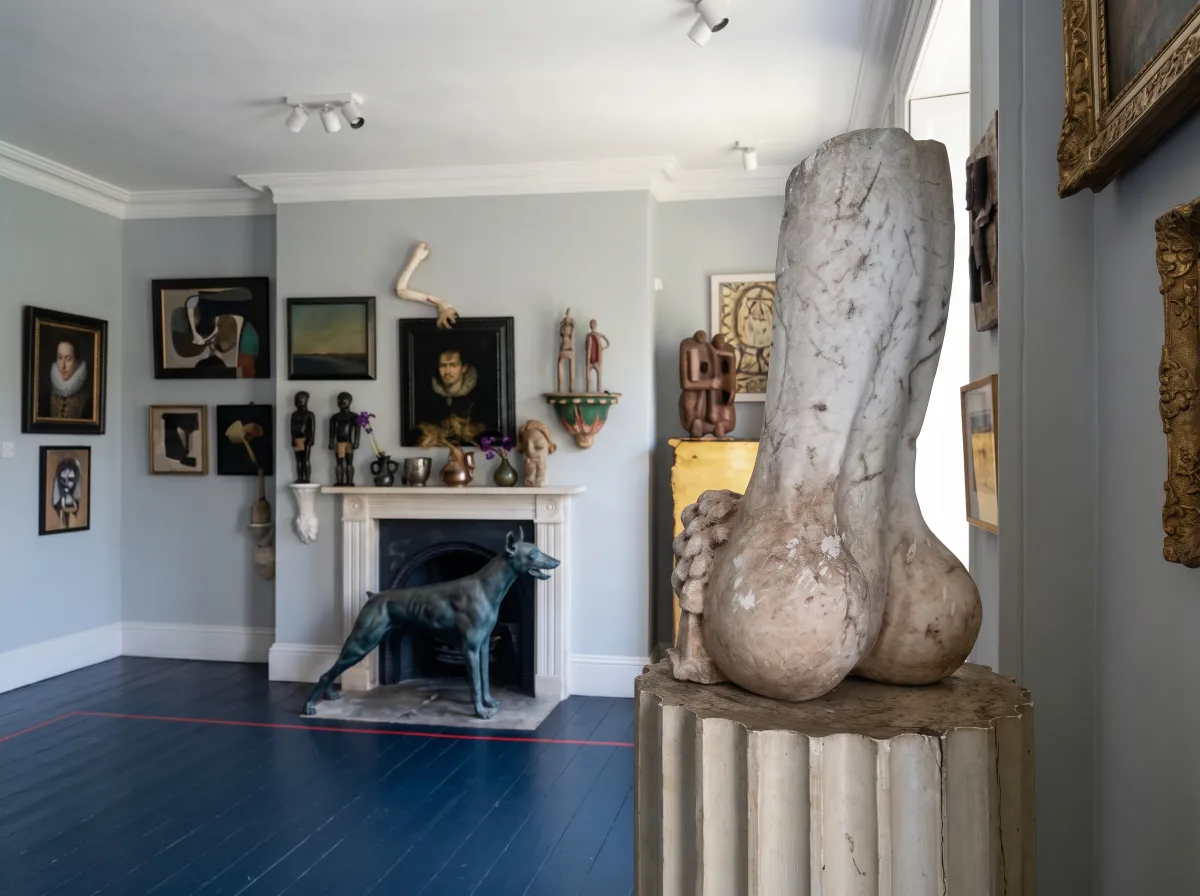 IF THERE IS NO ART IN AN INTERIOR, THERE IS NO SOUL IN THE SPACE